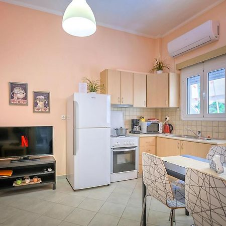 Peaceful Corner Apartment Preveza Exterior photo