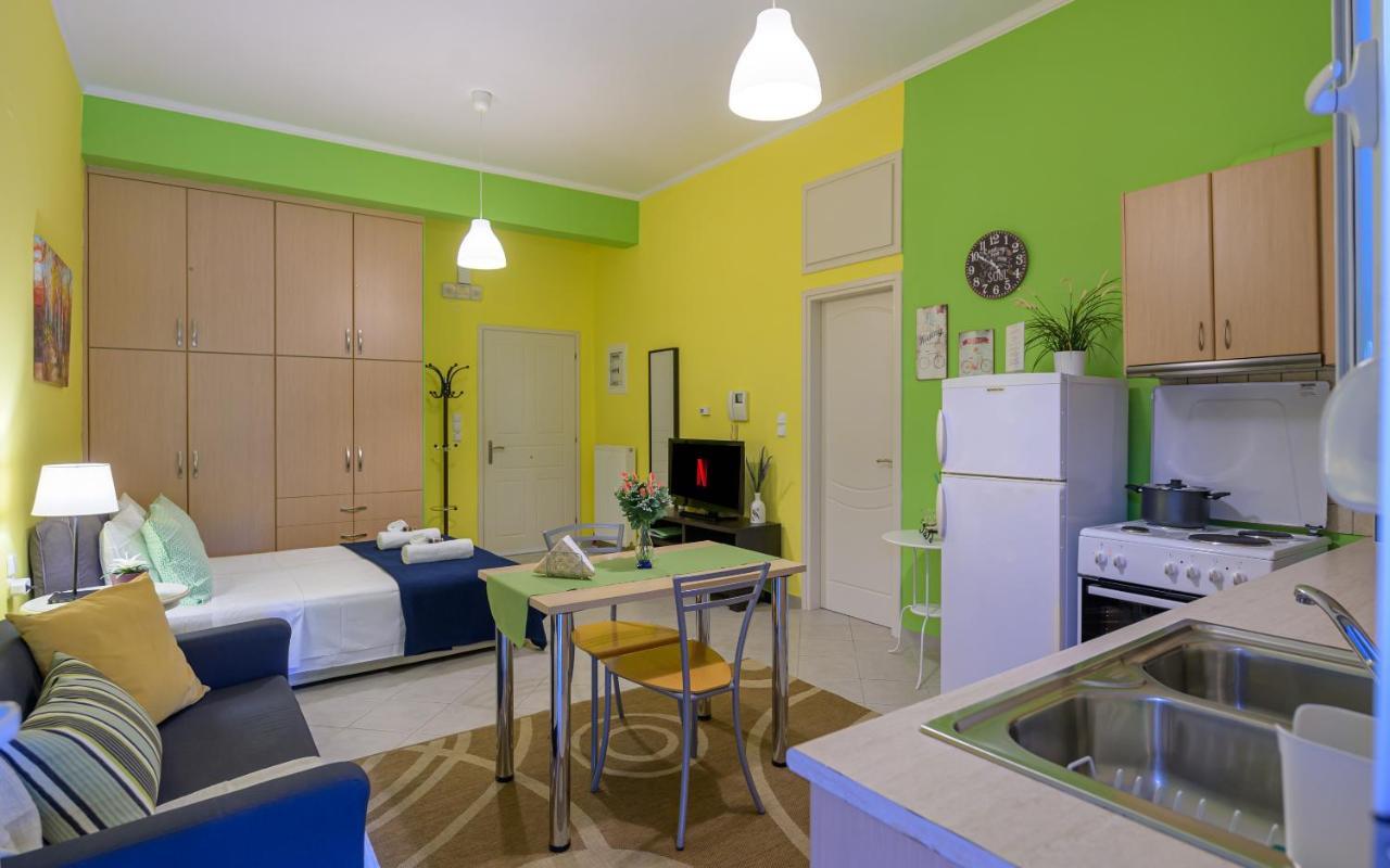 Peaceful Corner Apartment Preveza Exterior photo