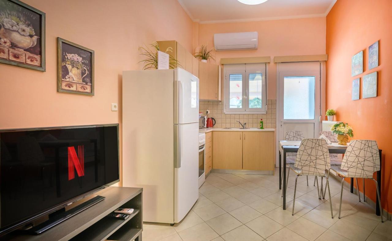 Peaceful Corner Apartment Preveza Exterior photo