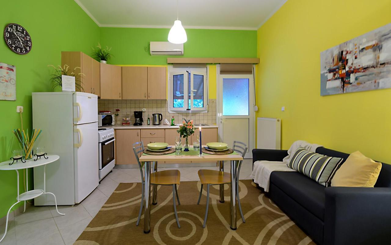 Peaceful Corner Apartment Preveza Exterior photo